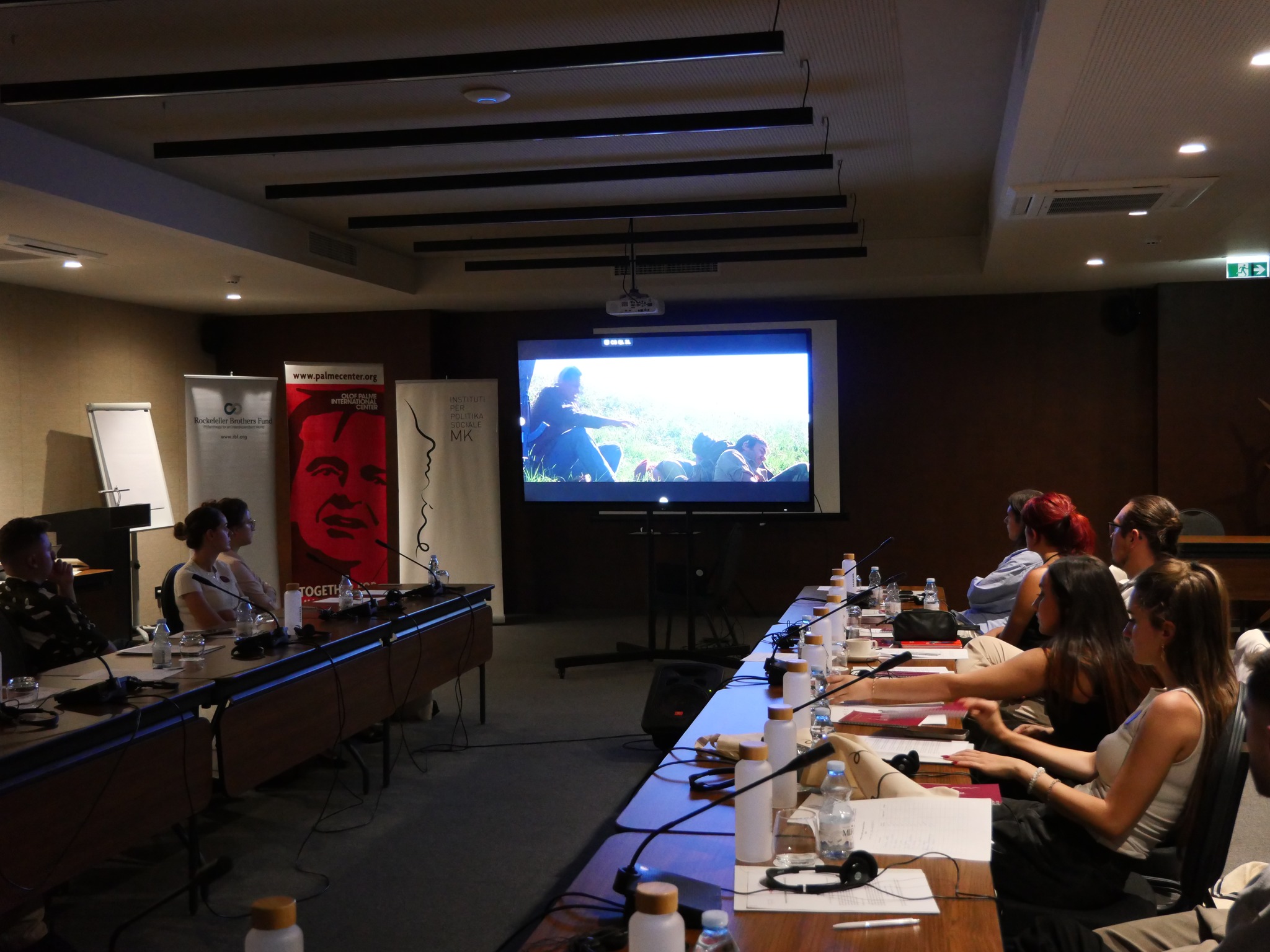 545158410_1093138176339144_7146174474654502251_n