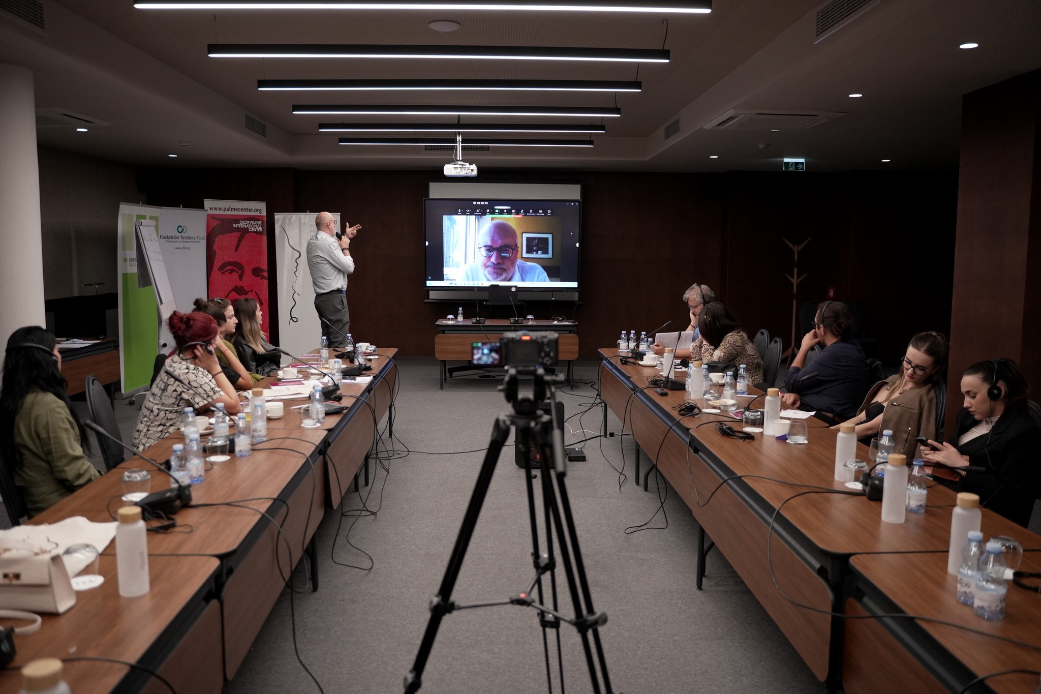 546558667_1095576342761994_4641514312145512906_n